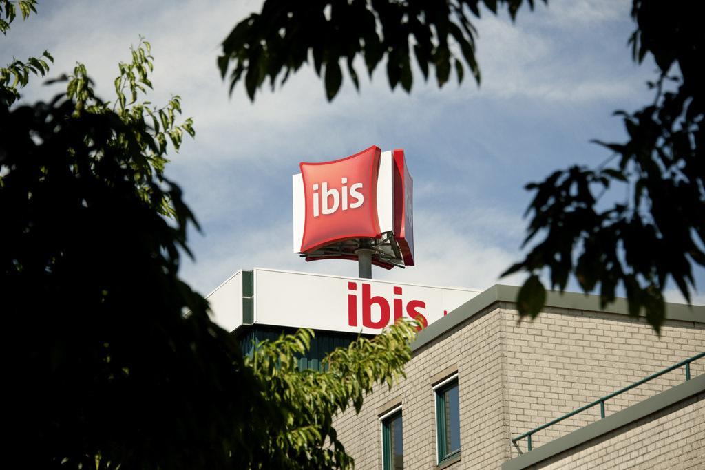 فندق Ibis لايدردورب المظهر الخارجي الصورة